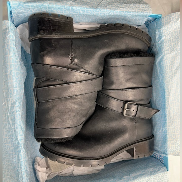 ROSS & SNOW Shearling Moto Boots - Picture 9 of 12